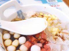 什果冰粉-宽窄巷成都菜(青岛路万达广场店)