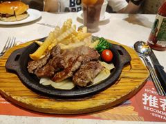 -香港新发烧腊茶餐厅(书城店)