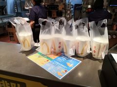 -麦当劳(南京路2店)