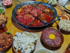 -正南齊北重庆老火锅(光华村直营店)