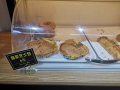 -韩国利尔面包(桂林路店)