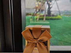 -港丽餐厅(高德置地店)