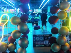 -世代星球·保龄球·镭战真人CS·团建(杨浦店)