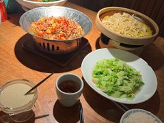 -沅江水·湖南家宴(南村万博长隆商圈店)