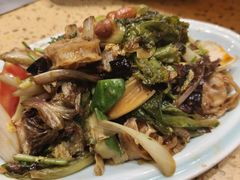 -山河屯铁锅炖鲜鹅·东北菜(开发区一店)