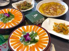 -醉美东江·三文鱼·烧鸡公