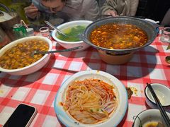 -阆辣荟餐饮(老味道8年·古城店)