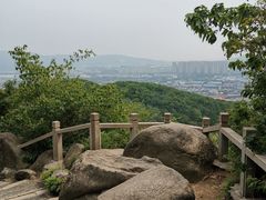 -灵岩山风景区