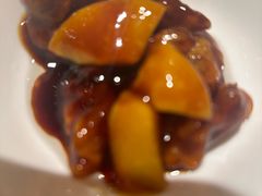 黄桃糖醋里脊-杭州JW万豪酒店-万豪中餐厅