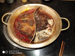 -潮火锅·麻辣牛肉火锅(观音桥方圆·LIVE店)