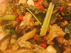 -巴四老城区炭火蛙锅(张江店)