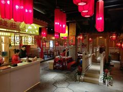 大堂-大龙辣火锅·龙虾·烧烤(湖滨新天地店)