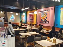 大堂-Asianplus海蓝鸡饭