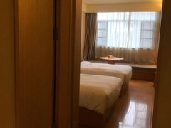 -全季酒店(成都春熙路IFS国金中心店)