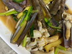 -四川小胡子海鲜(丁村万人海鲜广场店)