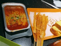 -依呀呀ktv烧烤小串(中山西路店)