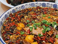 毛血旺-老码头黑皮肘子锅包肉熏酱水饺(文政街店)
