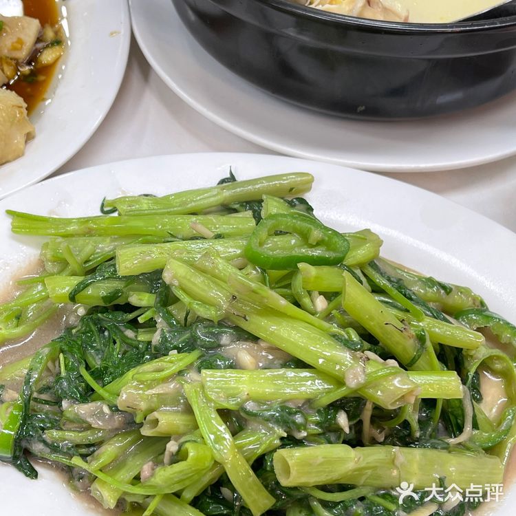 💰200块钱半斤鱼翅的鸡煲翅你敢信！！！！