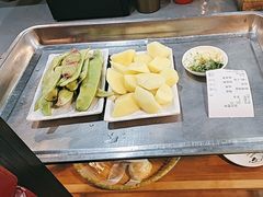 -谭家山河村铁锅炖&东北烧烤(交大店)