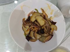 -品味居·首店·大连鲜活海鲜大连菜(东港店)