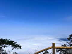 -罗田薄刀峰风景区