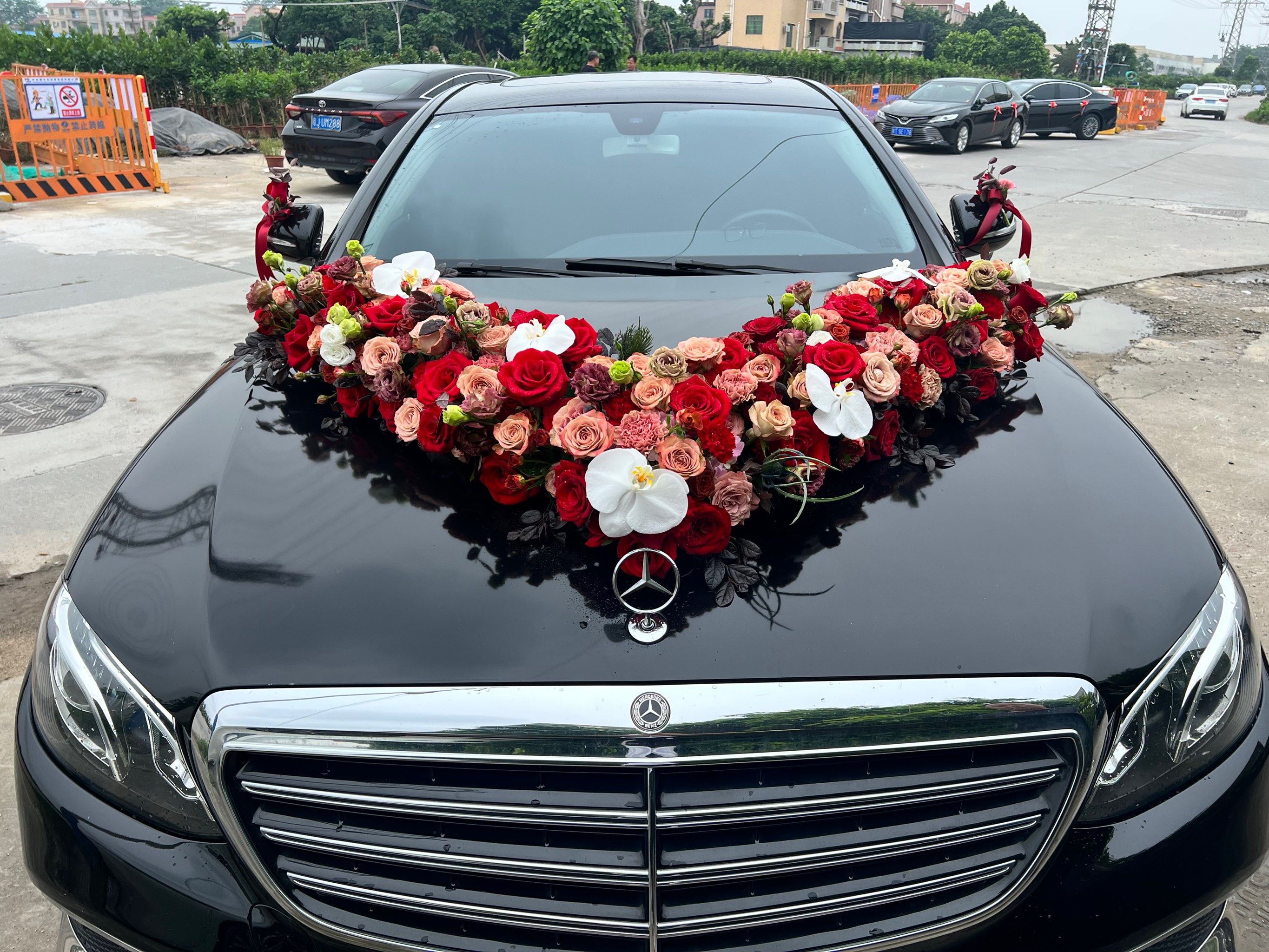 2024年6月5号
主婚车:奔驰e级
跟