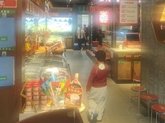 -魏铭鱼头捞饭(晋阳路店)