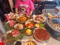 -草家酱蟹炭火烤肉店(珲春南路一店)