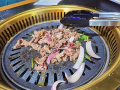 -牛鲜盛齐齐哈尔烤肉(曹路店)