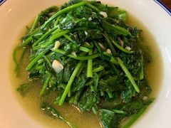 蒜炒菠菜-翠姐姐农家大院·16年土菜馆(滨康路店)