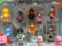 -泡泡玛特POPMART(侨福芳草地店)