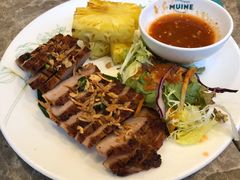 西贡炭烧烤猪颈肉配菠萝-美奈小馆·东南亚菜(福田星河COCO Park店)