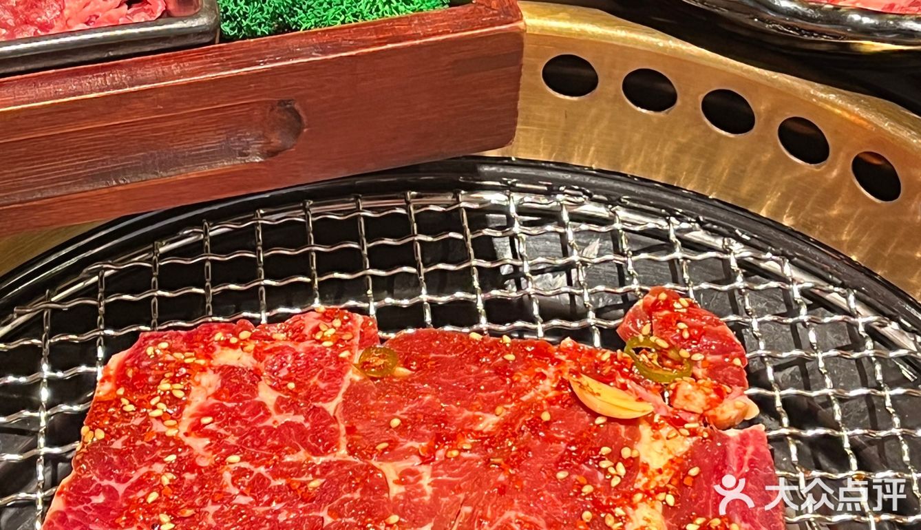 白沙天街这家烤肉有点东西｜久藏膈膜烧肉·酒场