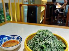 -聚友斋(陶瓷琉璃馆水晶街店)