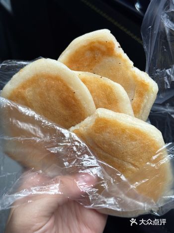 广州菜场的烧饼被我发现啦！糯米饼挺好吃的
