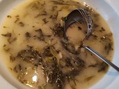 -严记小天府酸菜鱼(西四路店)