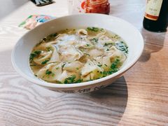 -周震馄饨(雅达阳羡溪山店)