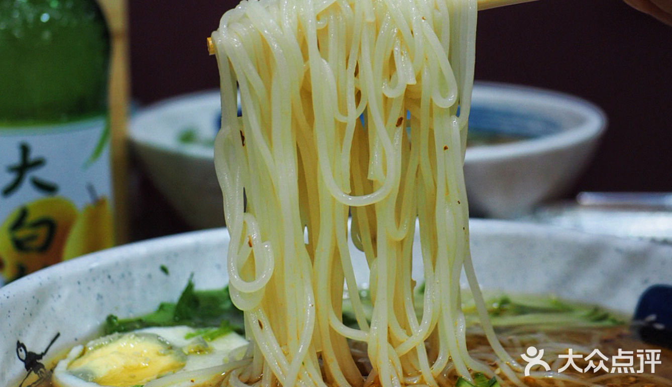美味宵夜好去处｜小伟吉林特色烧烤