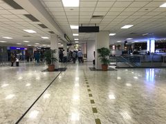 -班达拉奈克国际机场