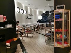 大堂-必胜客(东大桥店)