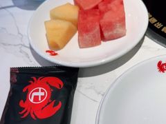 -七欣天香辣蟹火锅(闵行浦江欢乐颂店)