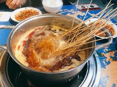 经典锅-马路边边麻辣烫(世纪金源店)