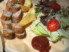 -The Cheebat 锌吧·Bistro(体育西店)