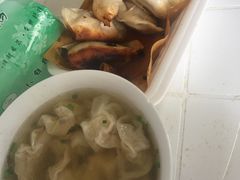 -胖子锅贴(双阳路111弄店)