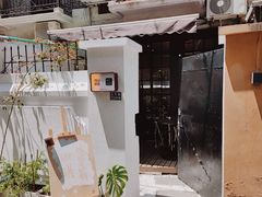 门面-浅行深作咖啡坊
