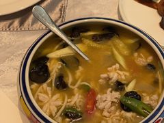 -箱美术馆私房菜(水晶郦城店)