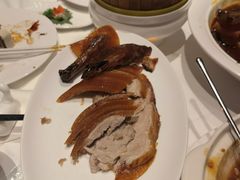 -贝勒爷·酥不腻烤鸭