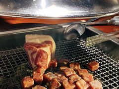 -肉甲韩国木炭烤肉(新壹街1店)