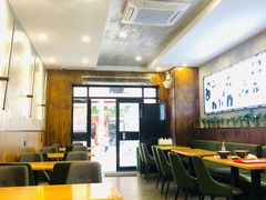 大堂-螺小胖柳州螺蛳粉(钟楼总店)
