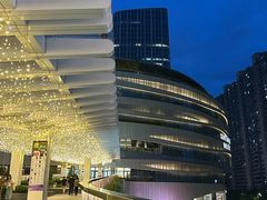 -瑞虹新天地月亮湾